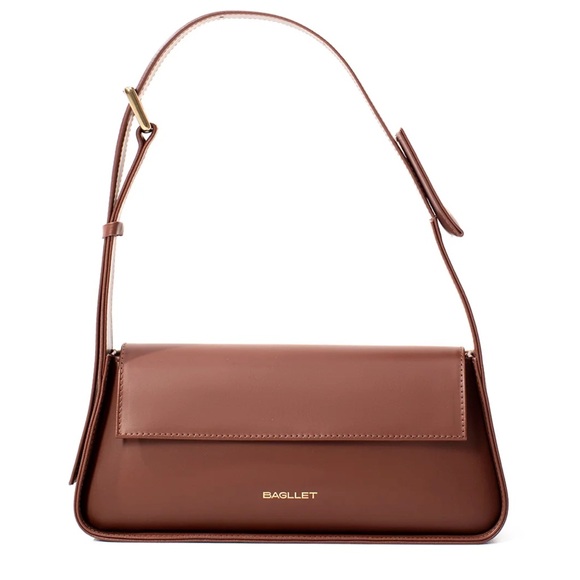 Bagllet Handbags - Bagllet Bag BG125 Chesnut Never worn.